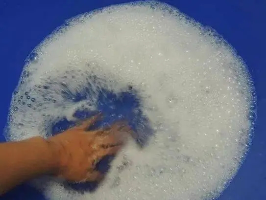 洗衣粉和洗衣液，哪个更健康